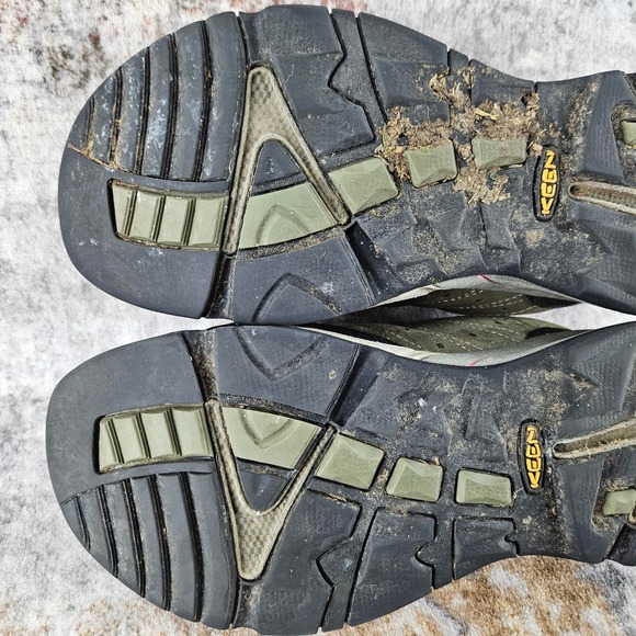 Keen Hiking Trail Shoes Womens 10 Olive Green Suede Lace Up Rubber Toe Rugged - Picture 14 of 16